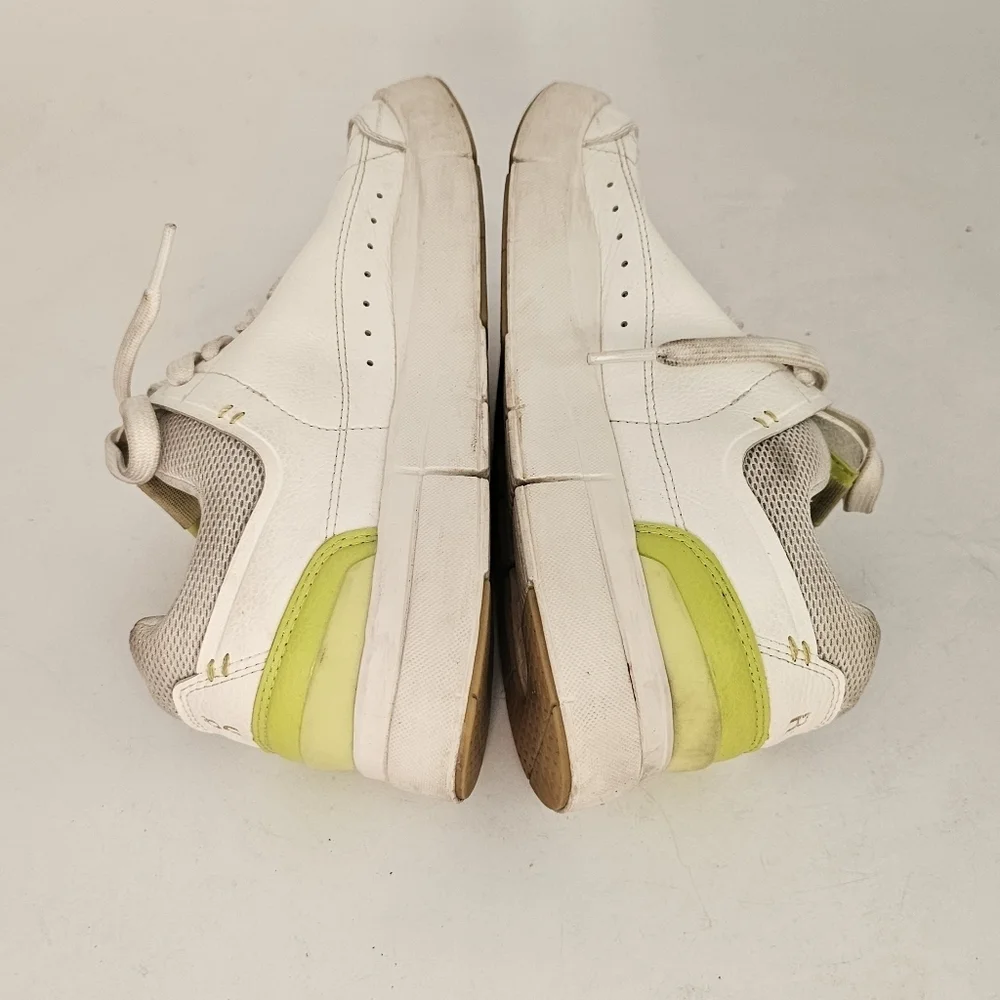 On The Roger Centre Court Womens Sneakers Size 7.5 White Limelight